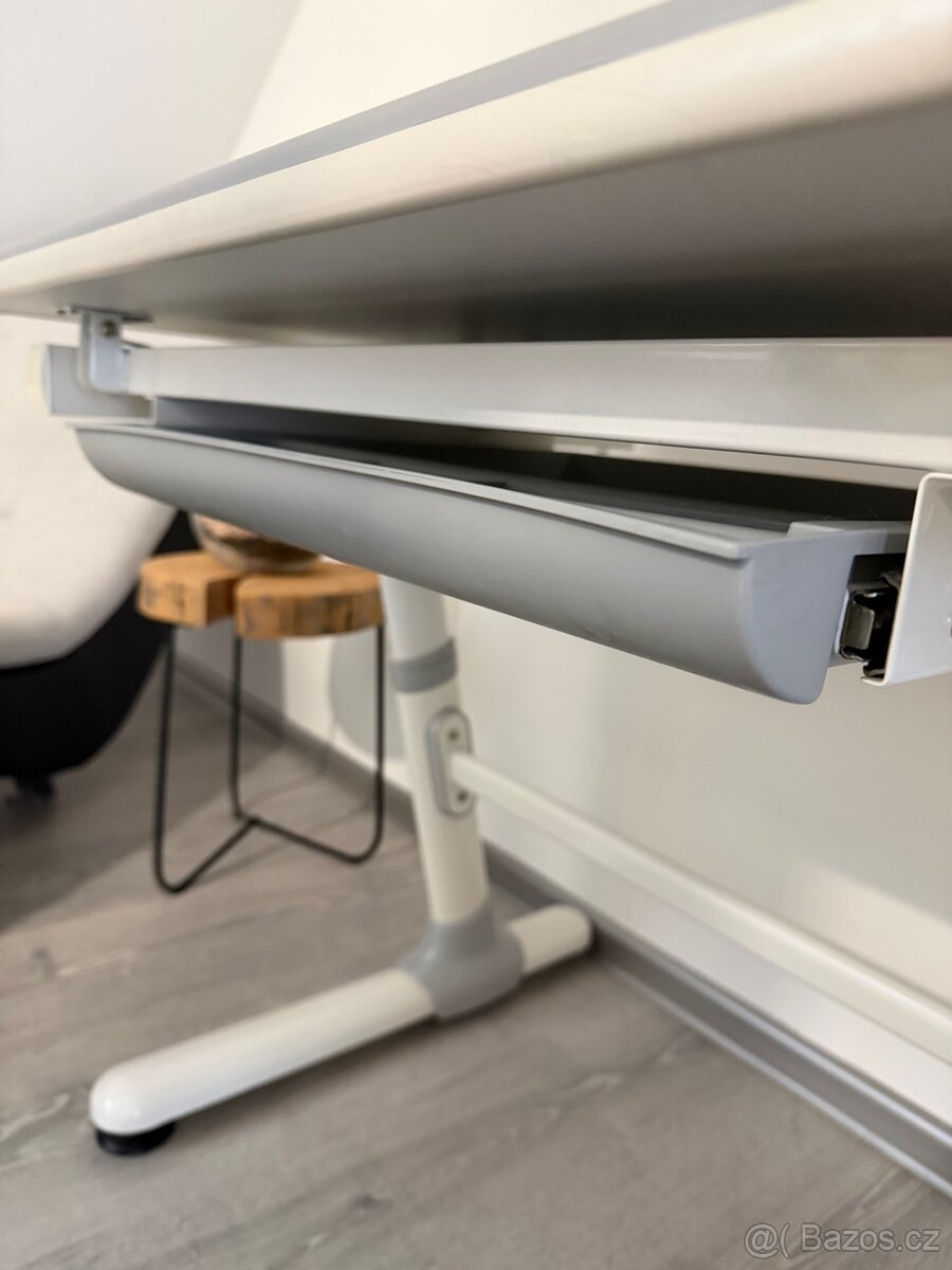 Dětský, rostoucí stůl - 4