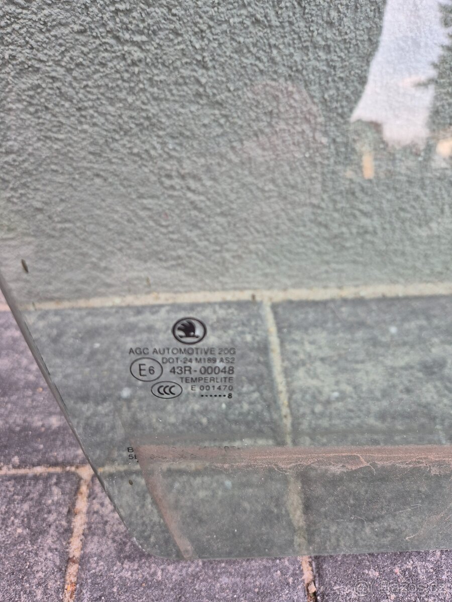 Škoda octavia 3 III boční sklo / okno - 4