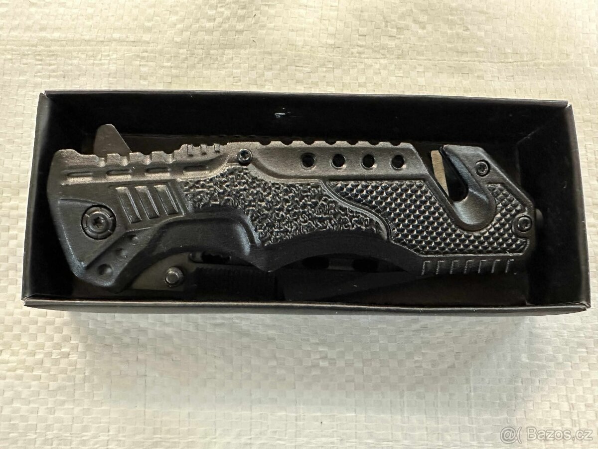 Takticky zaviraci nuž(83) - 4