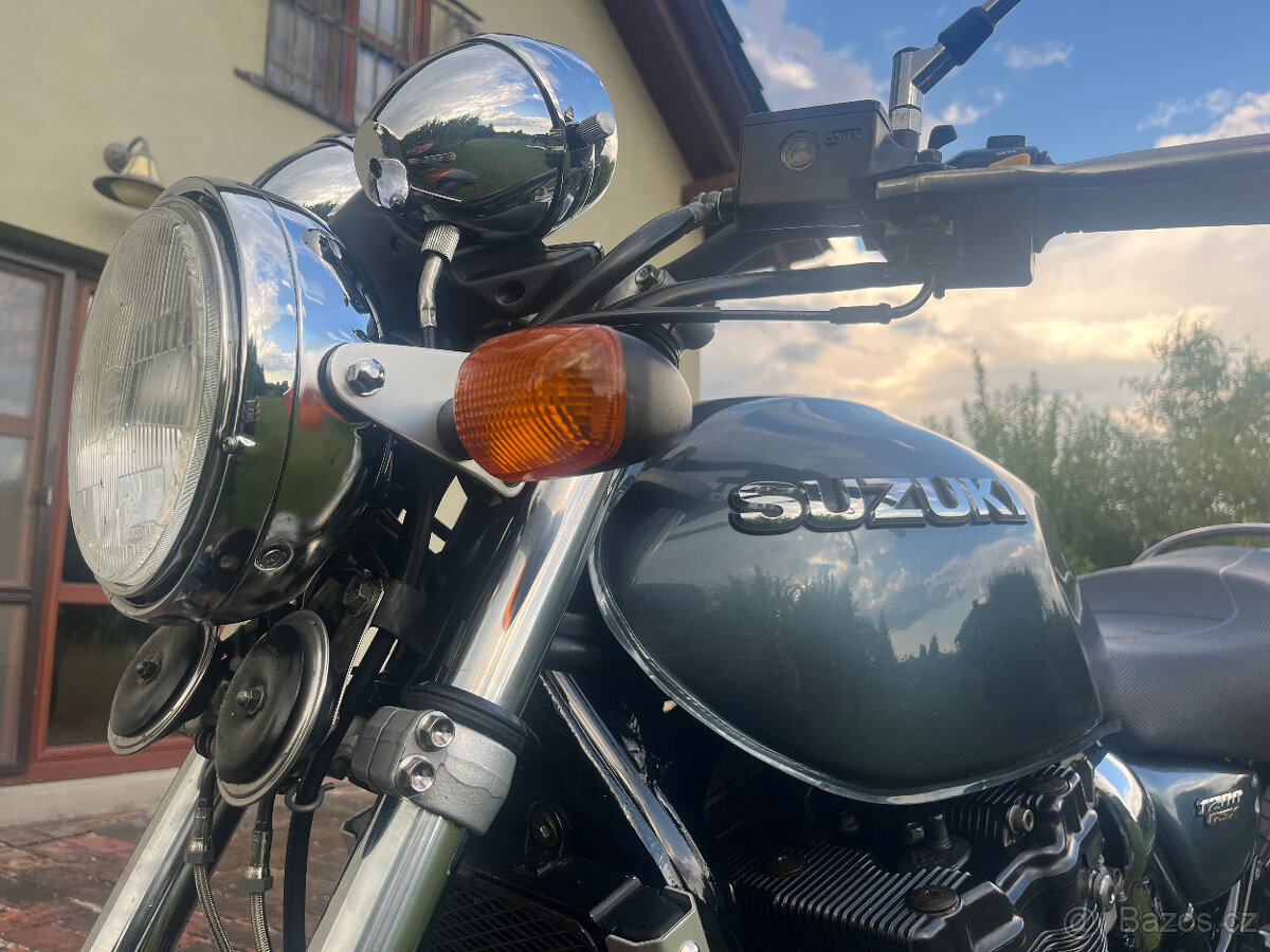 Suzuki GSX 1200 Inazuma - 4