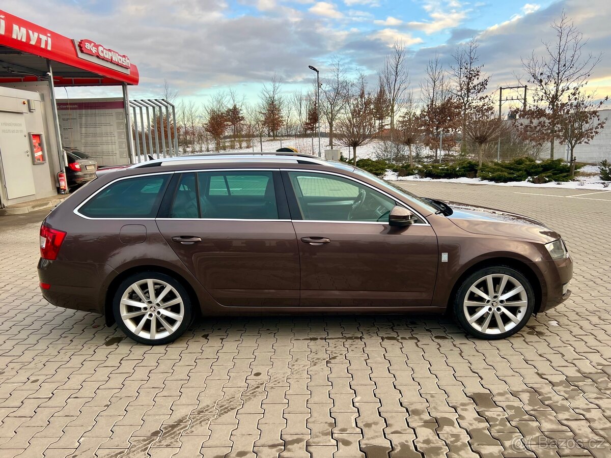 Škoda Octavia III Combi 2,0 TDi 110kW Elegance - 4
