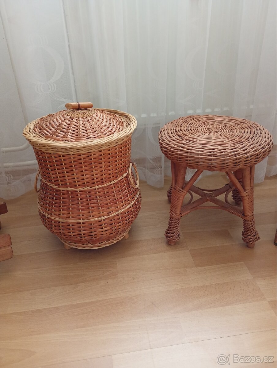 Proutěné košíky, seslička, polička - 4