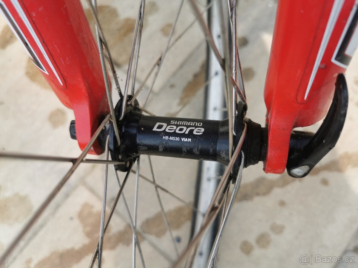 Author Traction 17" - 4