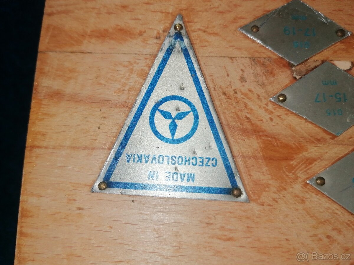 Dřevěná krabíčka na ukládání zkumavek. - 4