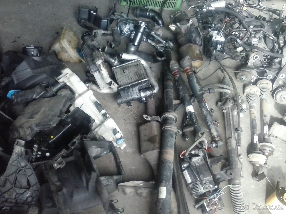 Audi A6 4F r.v. 2006 Allroad a sedan díly - 4