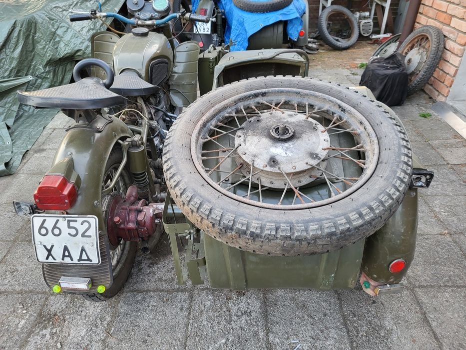 Dněpr,Ural MW 650 s pohonem sidecaru - 4