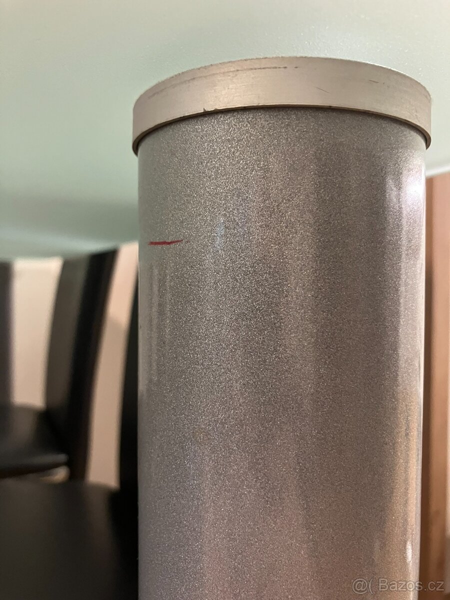 Jídelní stůl + 4 židle - 4