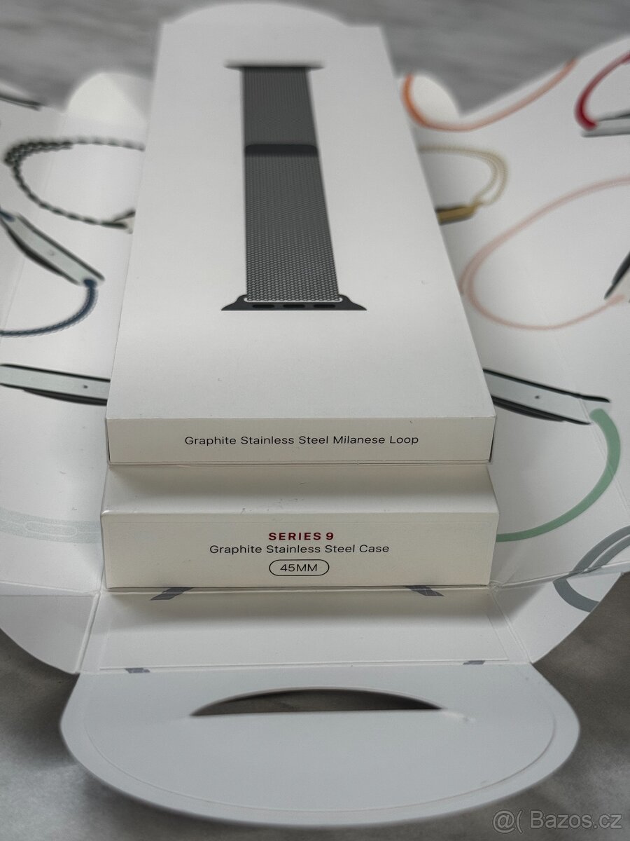 Apple Watch Series 9 Cellular 45mm Nerezová ocel - 4