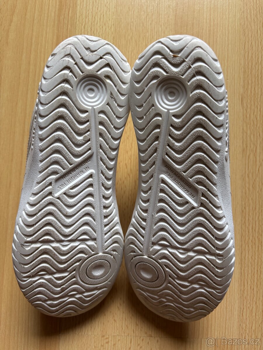 Boty na tělocvik vel. 38 - 4