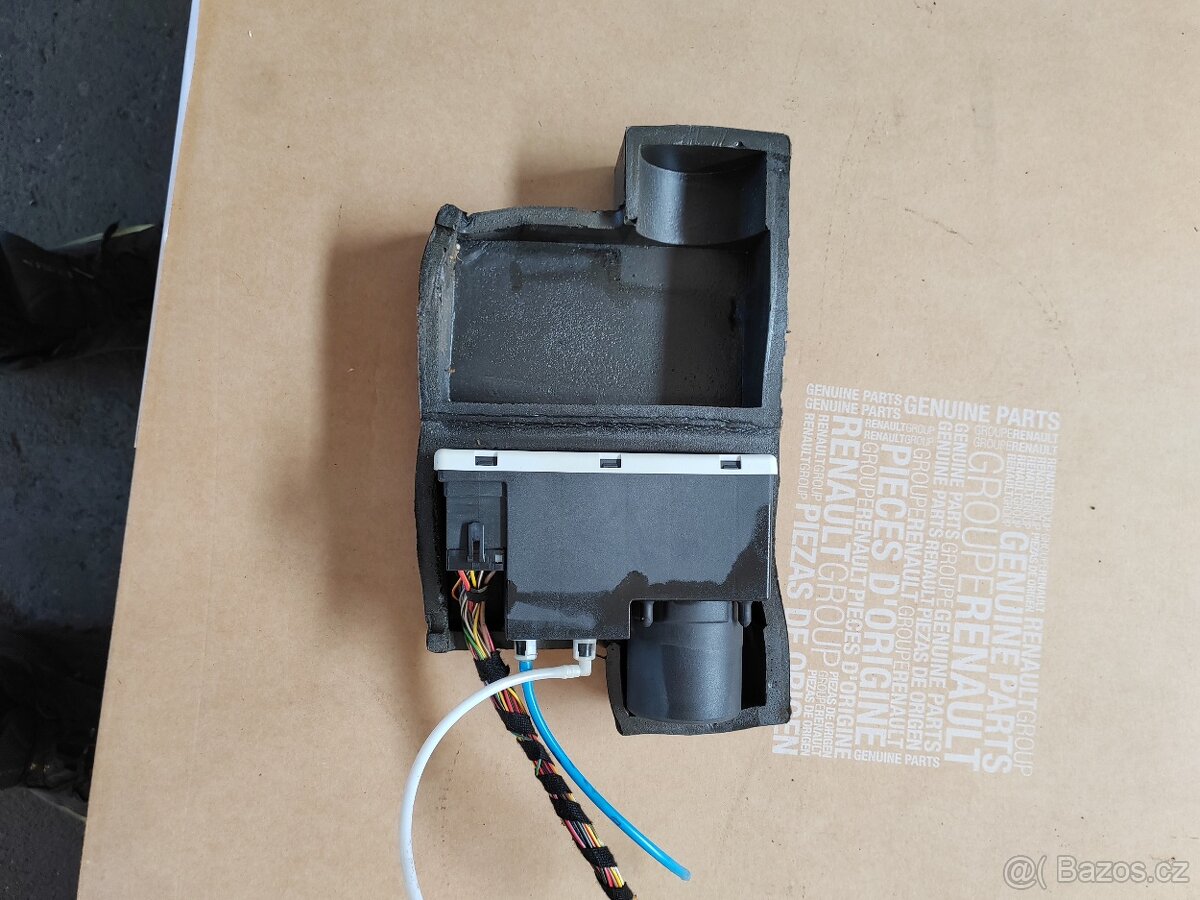 AUDI A3 8L FACELIFT- kompresor vzduchového zamykání - 4