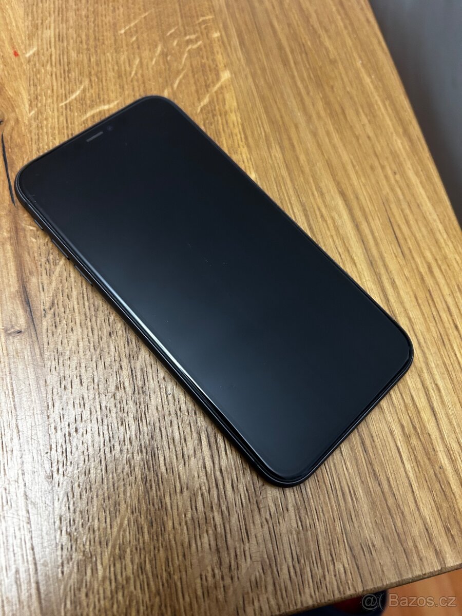Apple iPhone 11 64GB black - 4