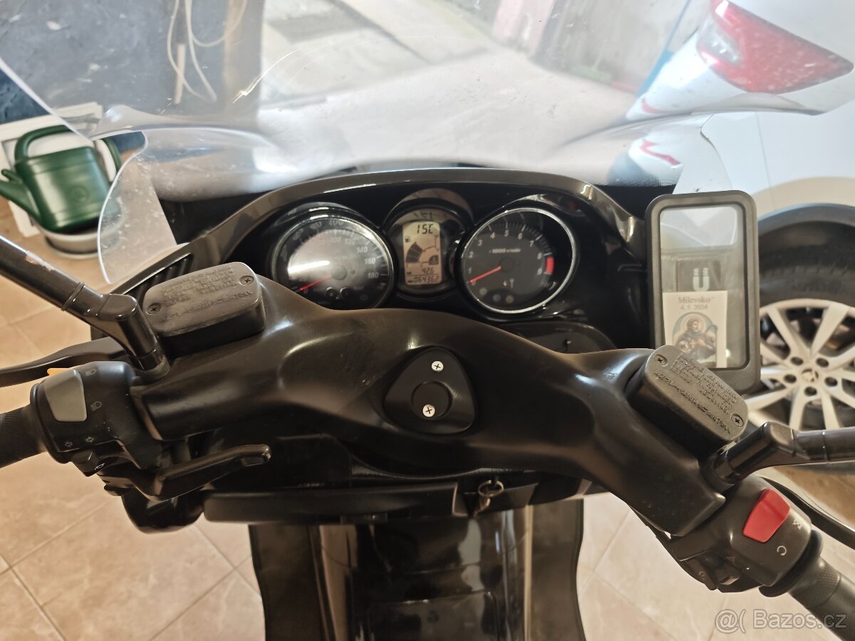 Yamaha Majesty 400 - 4