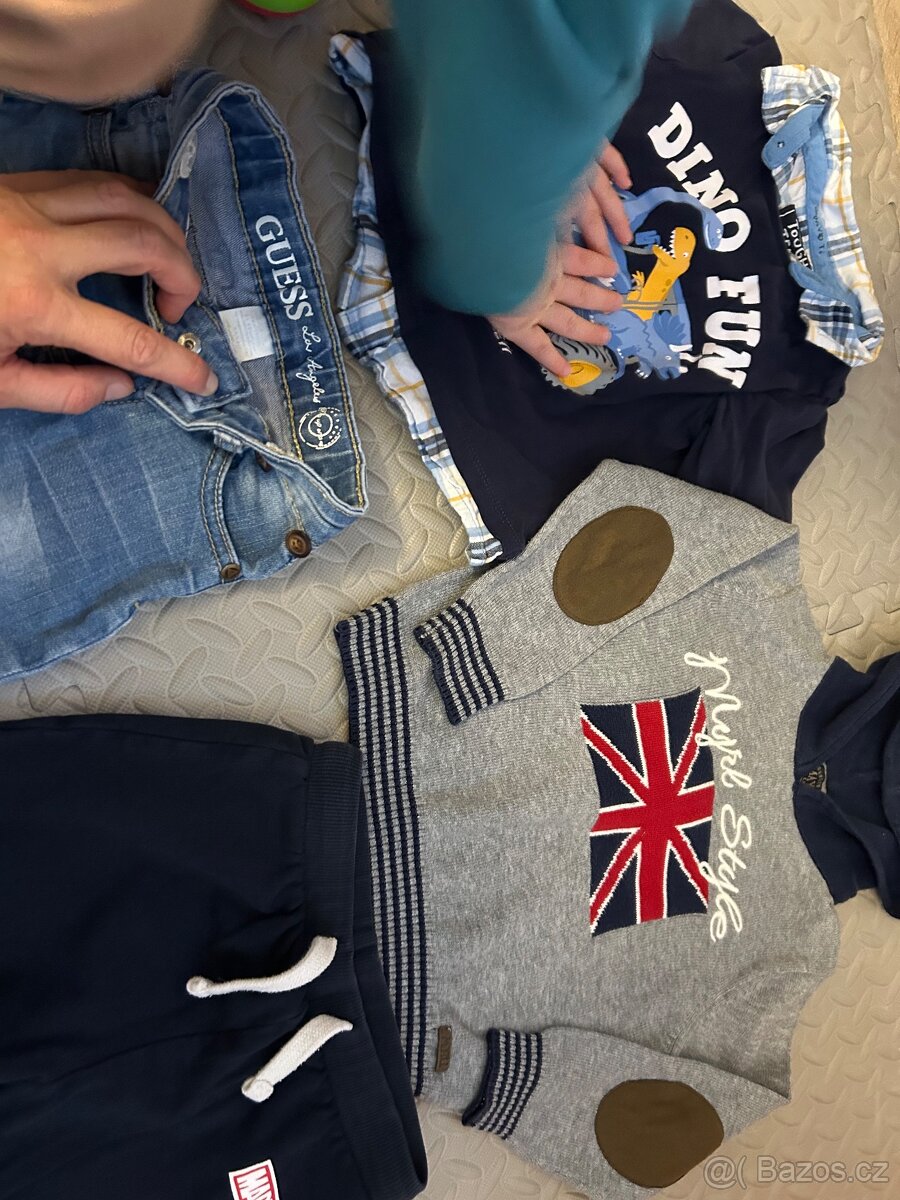 Obleceni pro chlapce 86-92 rifle guess, teplaky Marvel - 4