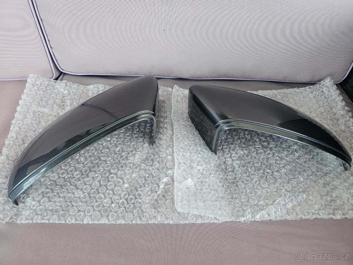 Originální kryty zrcátek VW Passat B7 - 4