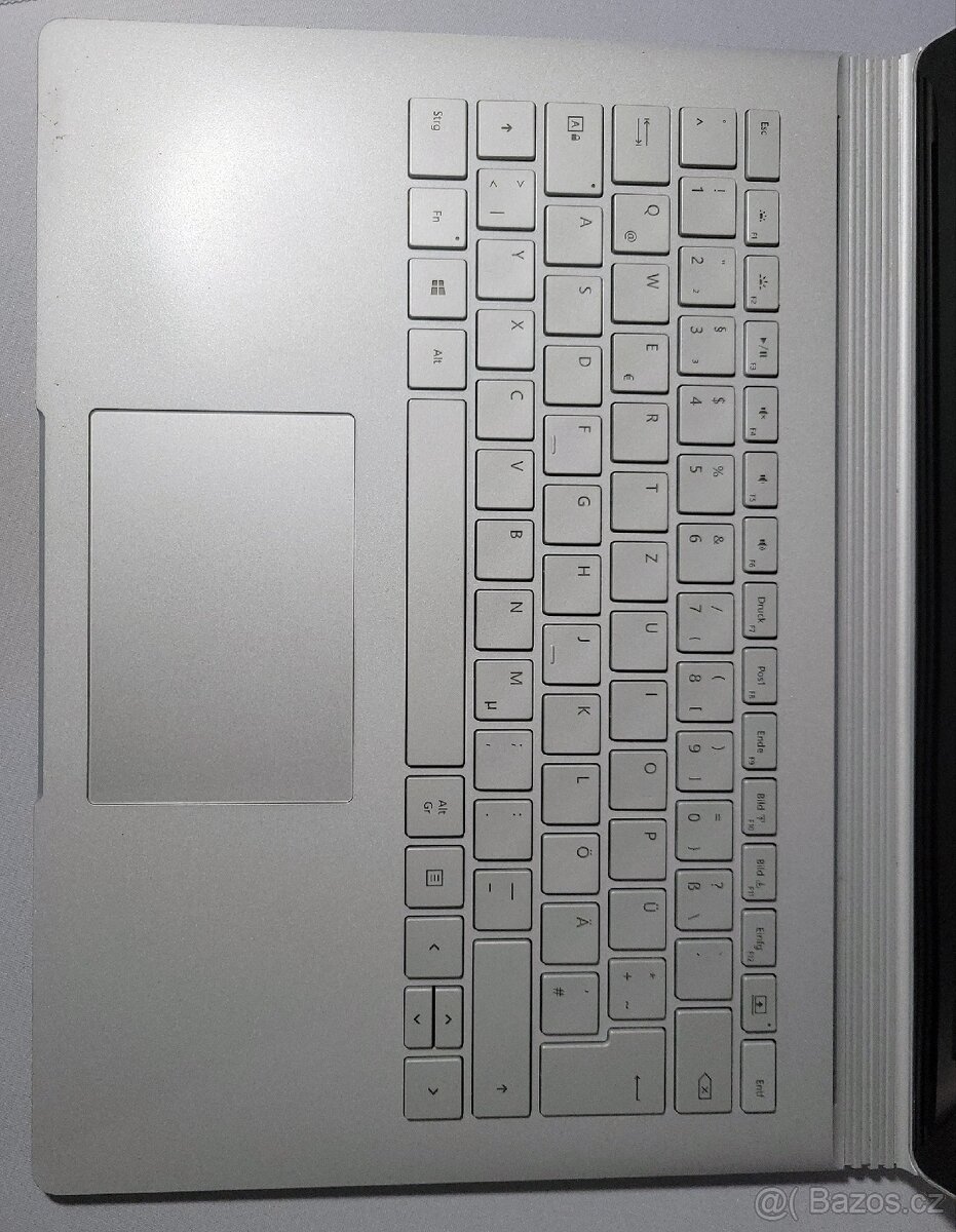 Microsoft Surface Book 1 - i7, 16/512, NVIDIA 940M - 4