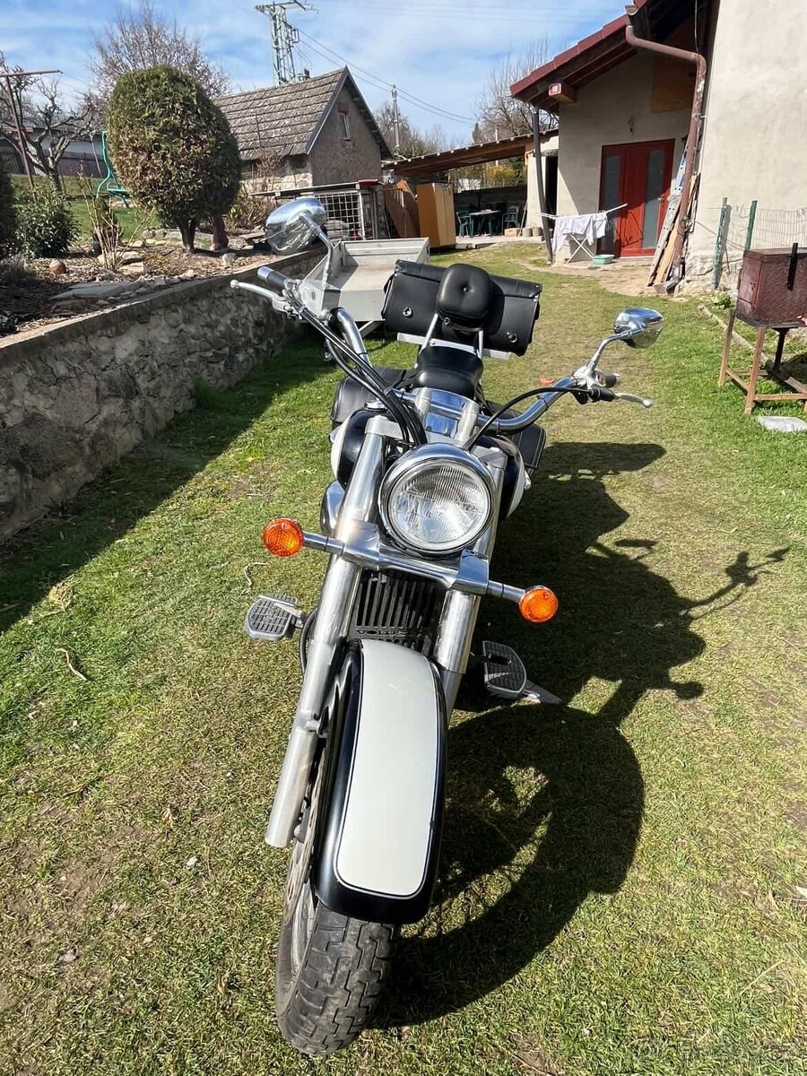 Suzuki VL800 2002 - 4