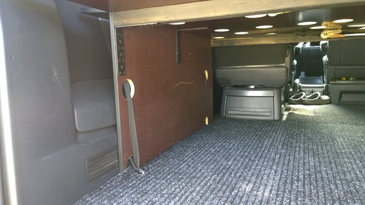 VW T5/6 Multivan postel - 4