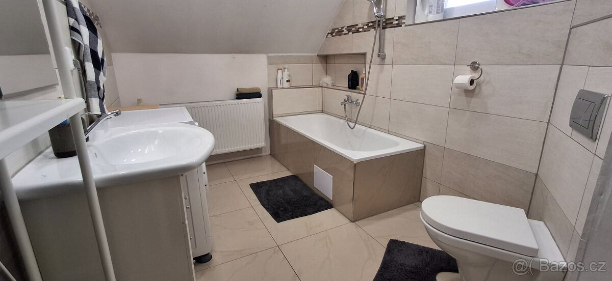 Pronájem 3+1, 85m² po rekonstrukci – Dubňany, klidná lokalit - 4