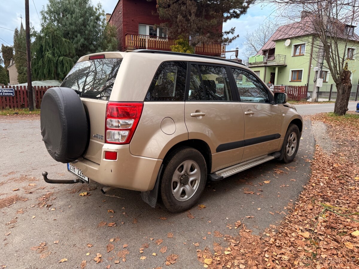 Suzuki Grand Vitara 12/2009 -1,9 d. - 4
