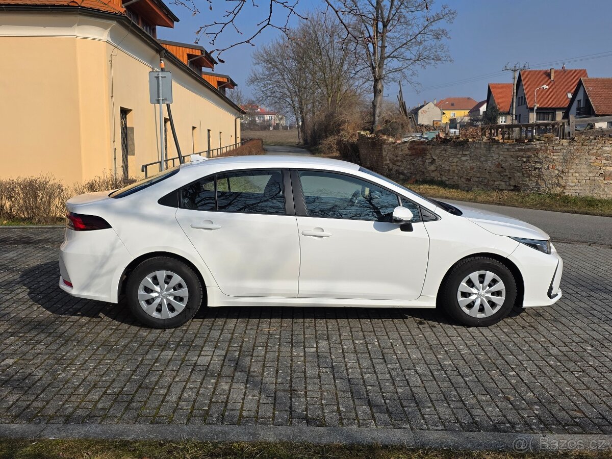 Toyota Corolla 1.5VVT-I 92kW 2023 ČR 1 majitel Záruka 49tkm - 4