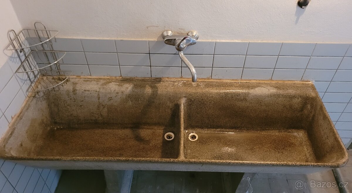 Dlouhý umývací RETRO betonový dřez - žlab z umělého kamene - 4