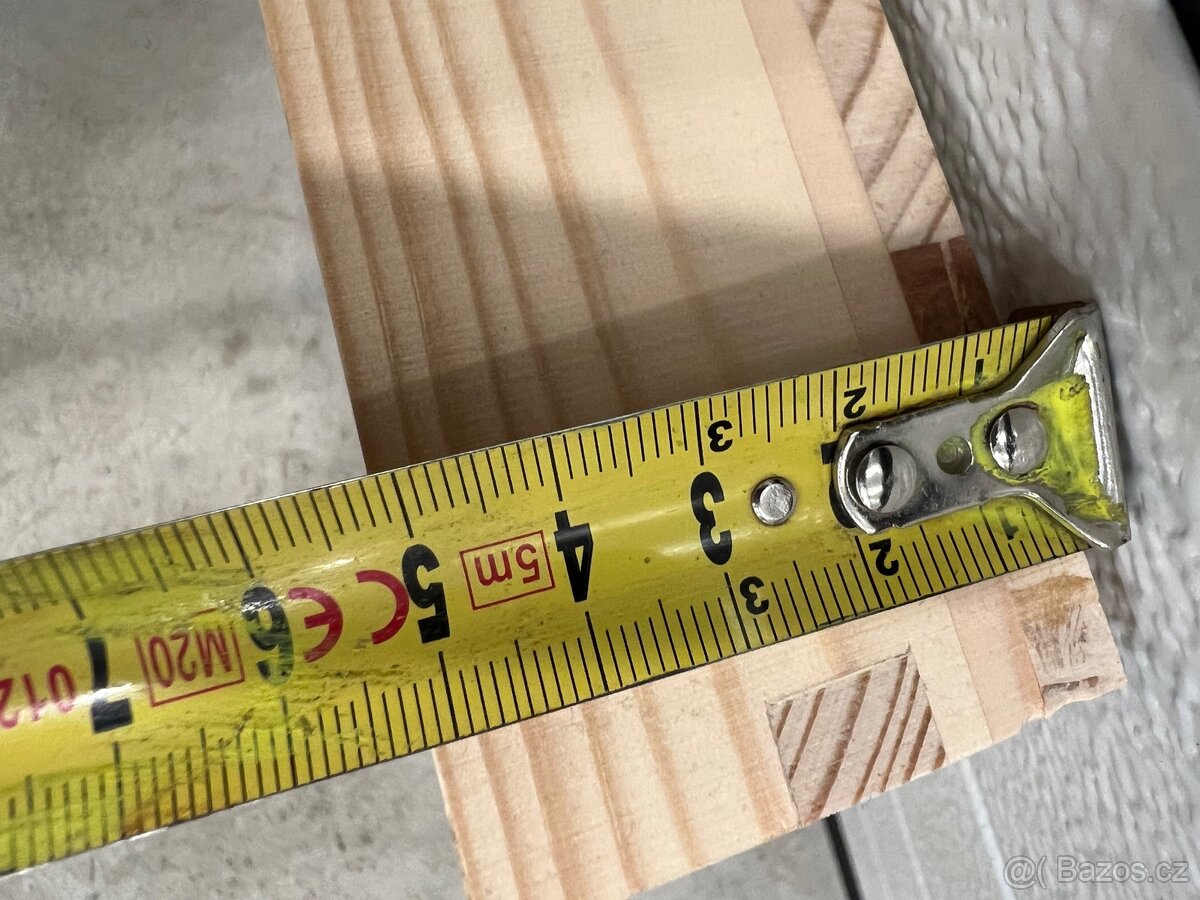 Polička na zeď - 4