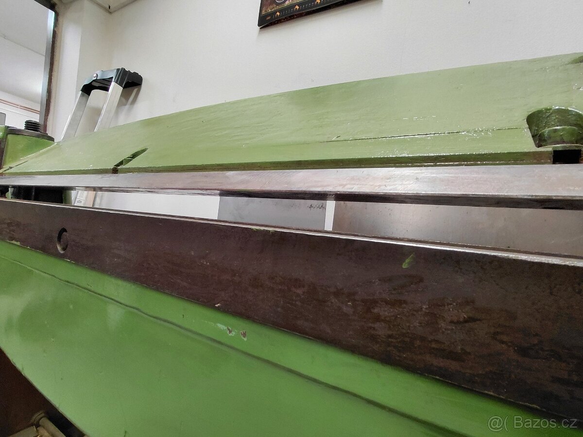 Ohýbačka plechu 1000/2 - 4