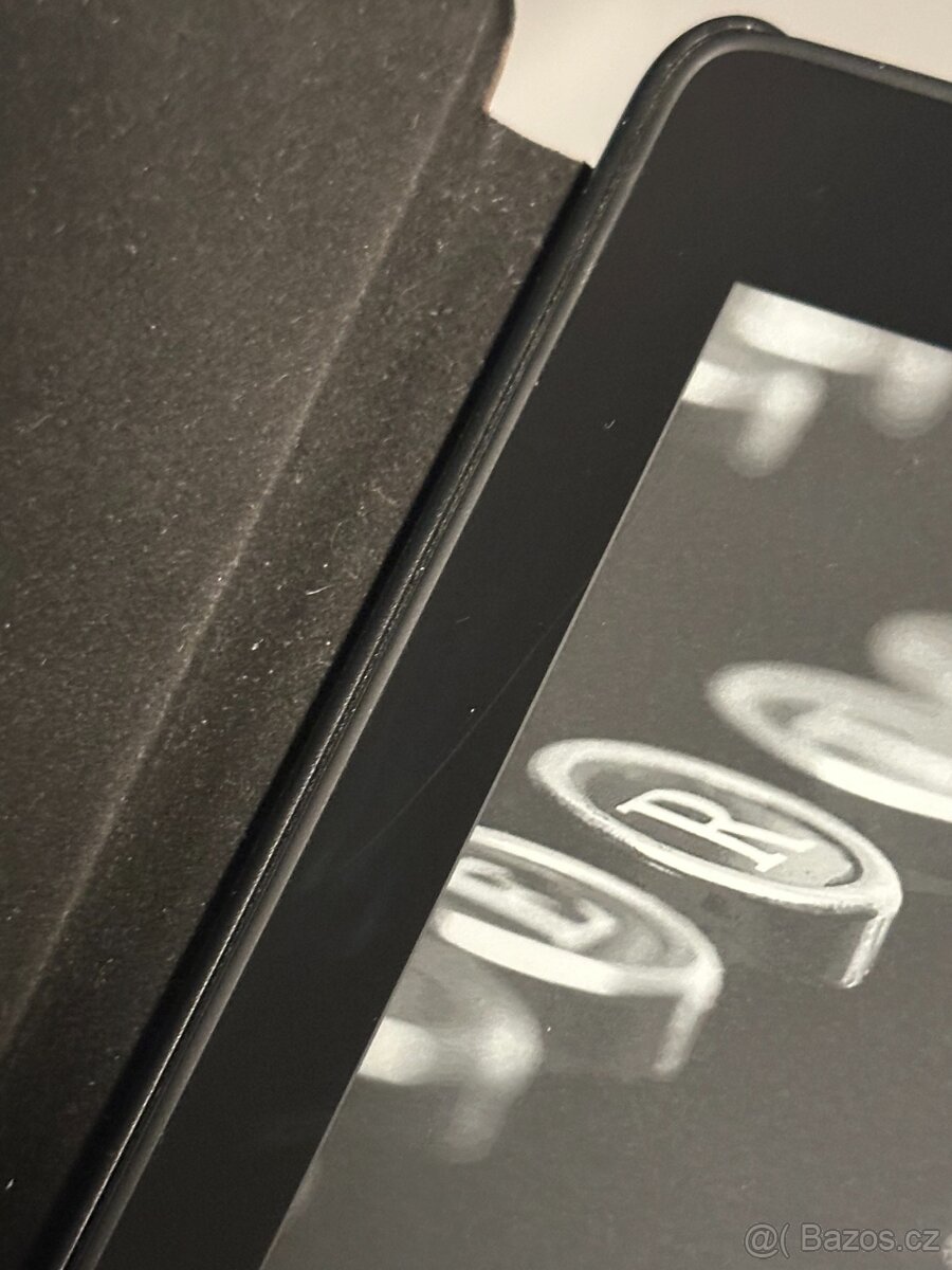 Amazon Kindle Paperwhite 10. gen čtečka knih 8GB + obal 2 - 4