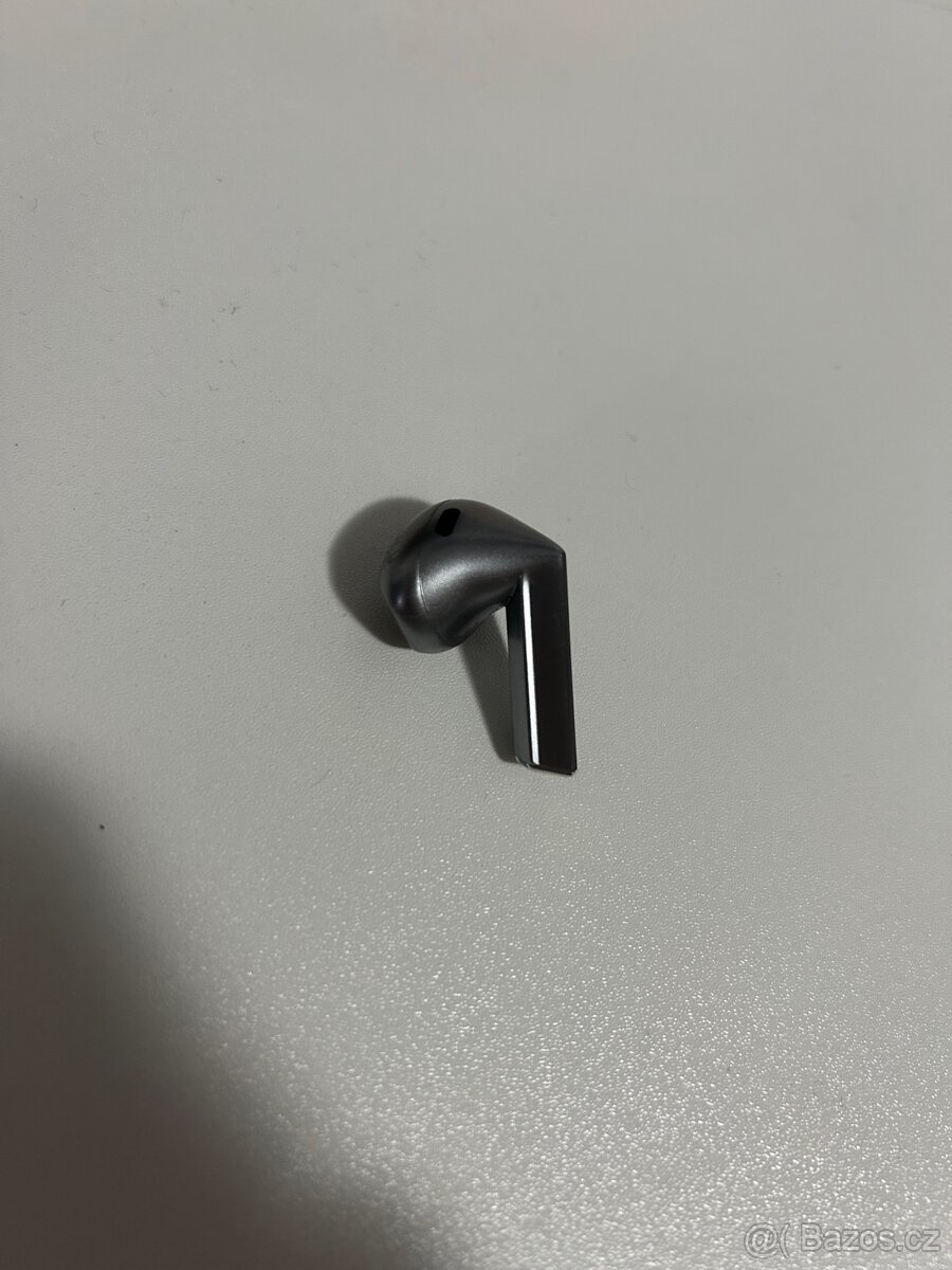 Samsung galaxy buds 3 - 4