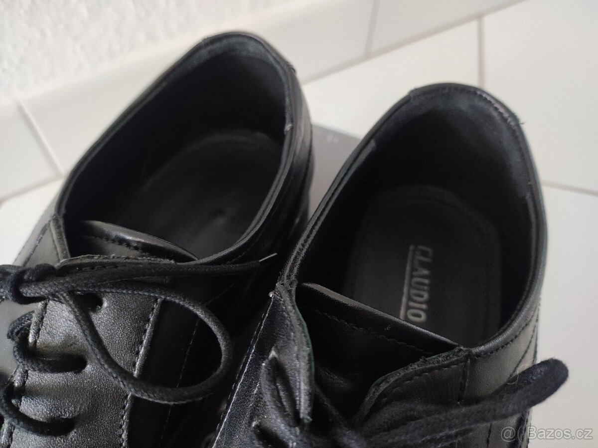 Společenská černá, celokožená obuv, vel. 41 - 4