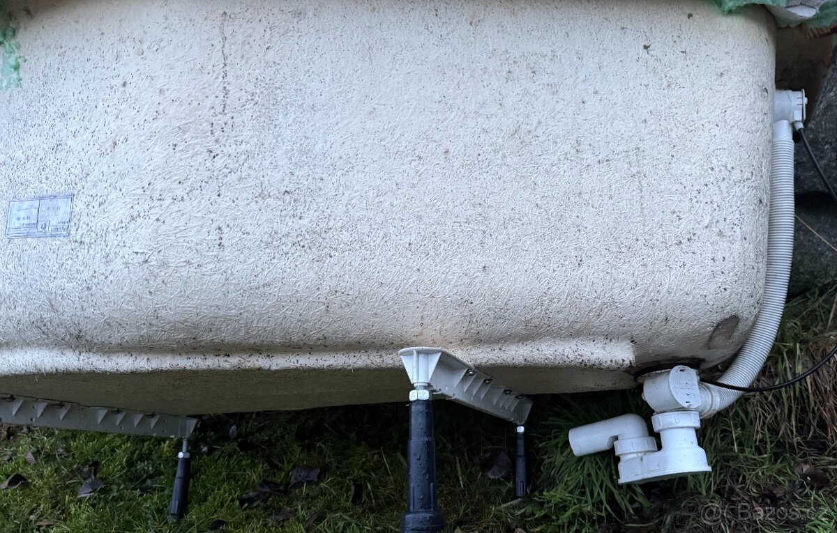 Acrylátová vana zn.Ravak 160x75x 60 cm - 4