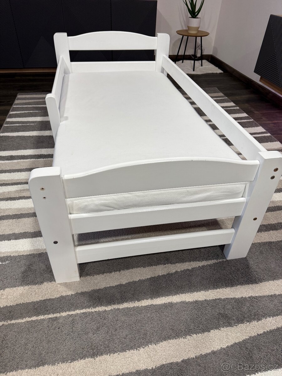 Dětská postel se zábranou bílá - 4