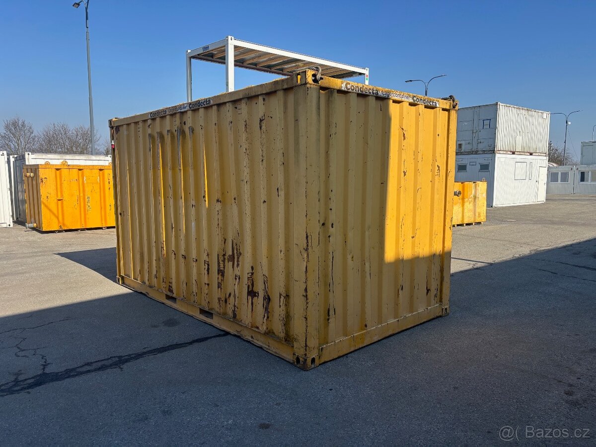 Skladový kontejner Condecta / 4.57m délky / regály - 4