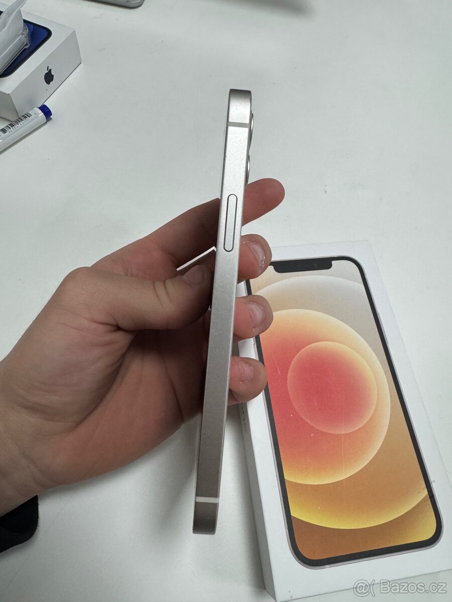 iPhone 12 64GB - 4