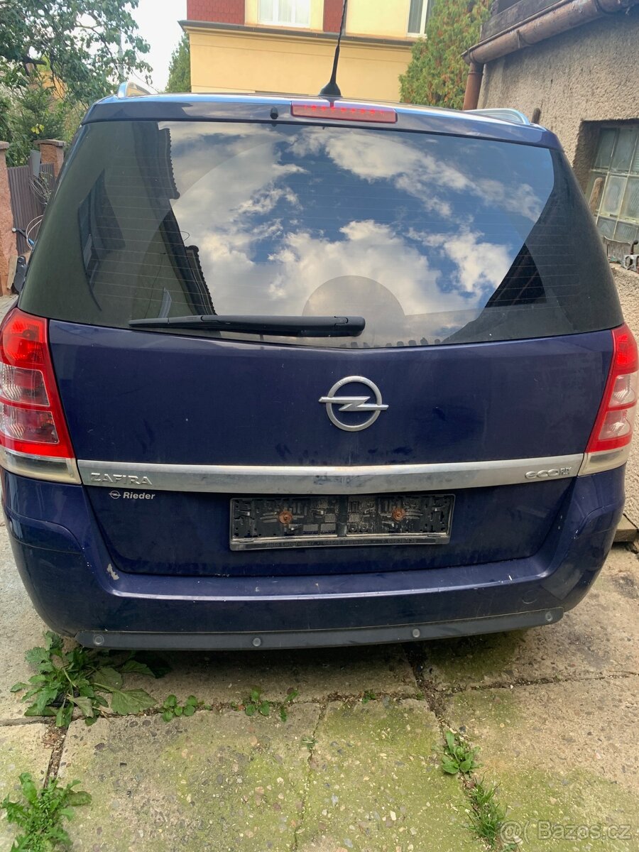 Opel Zafira 1.7 diesel 7 míst DPH - 4