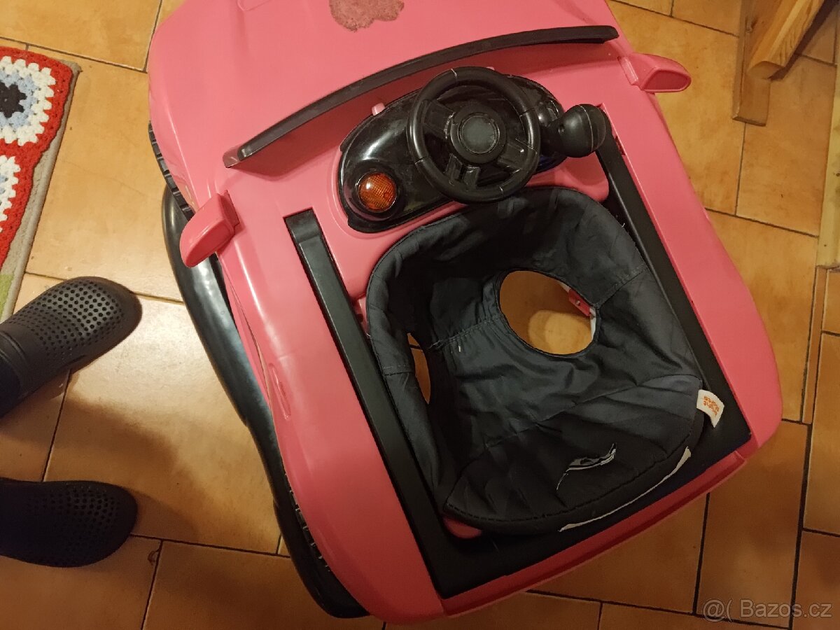 Chodítko Mustang pro začínající závodnice - 4