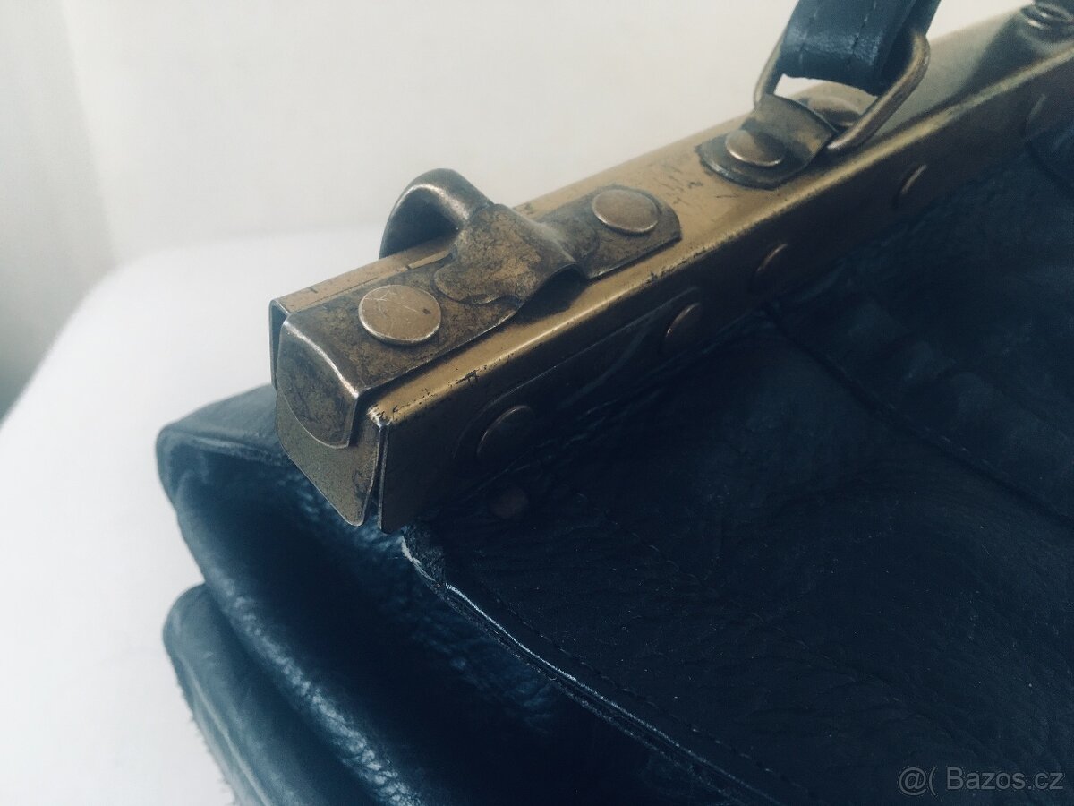 Černá kabela "doktorský kufřík" z 90-tek - 4