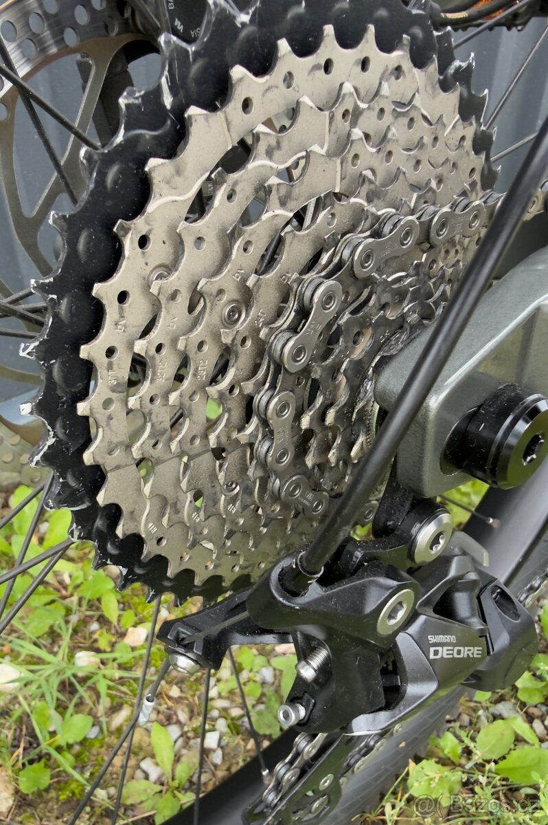 Horske elektrokolo celopero ram L kola 27,5 - 4