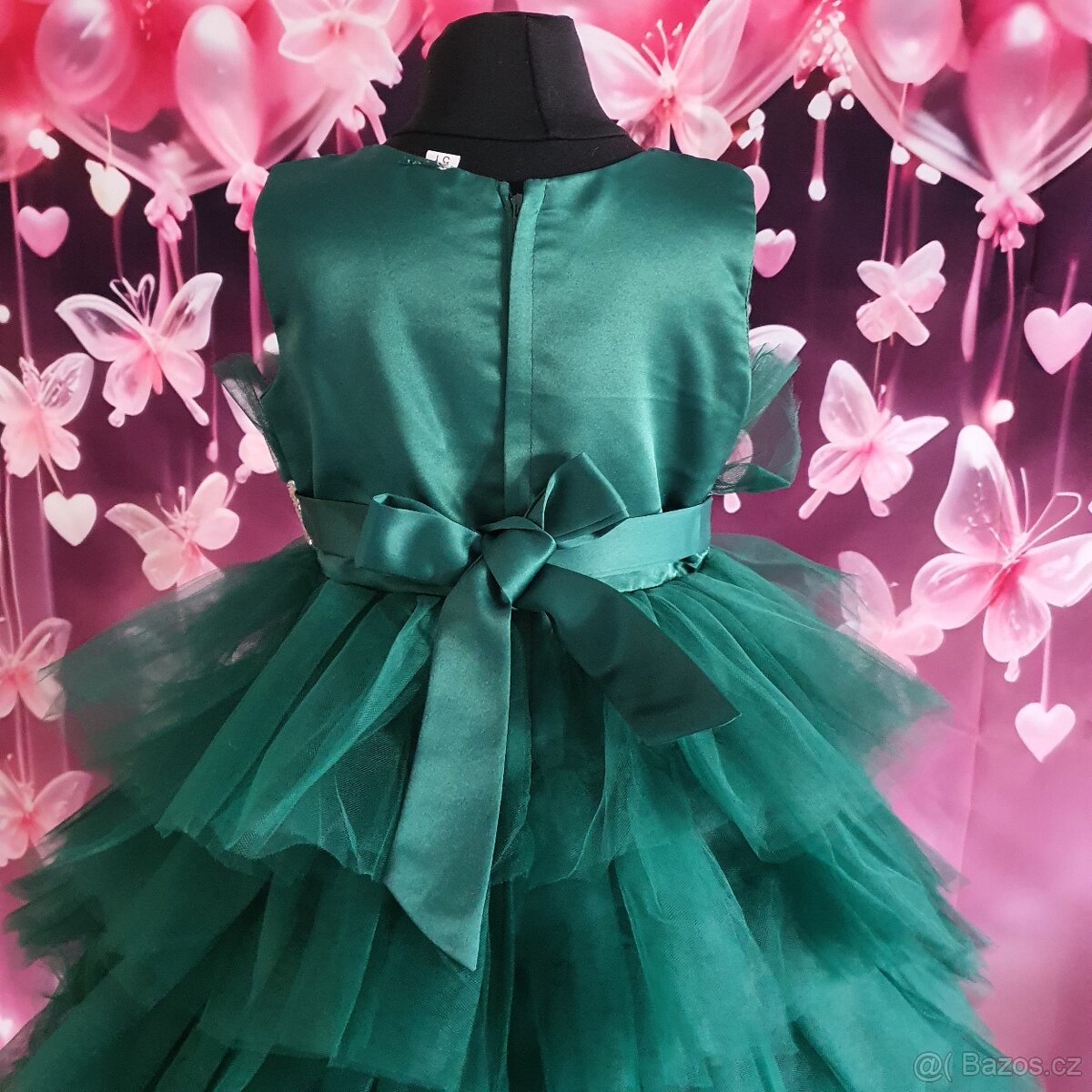 Dívčí šaty pro nejrůznější zvláštní příležitosti - 4