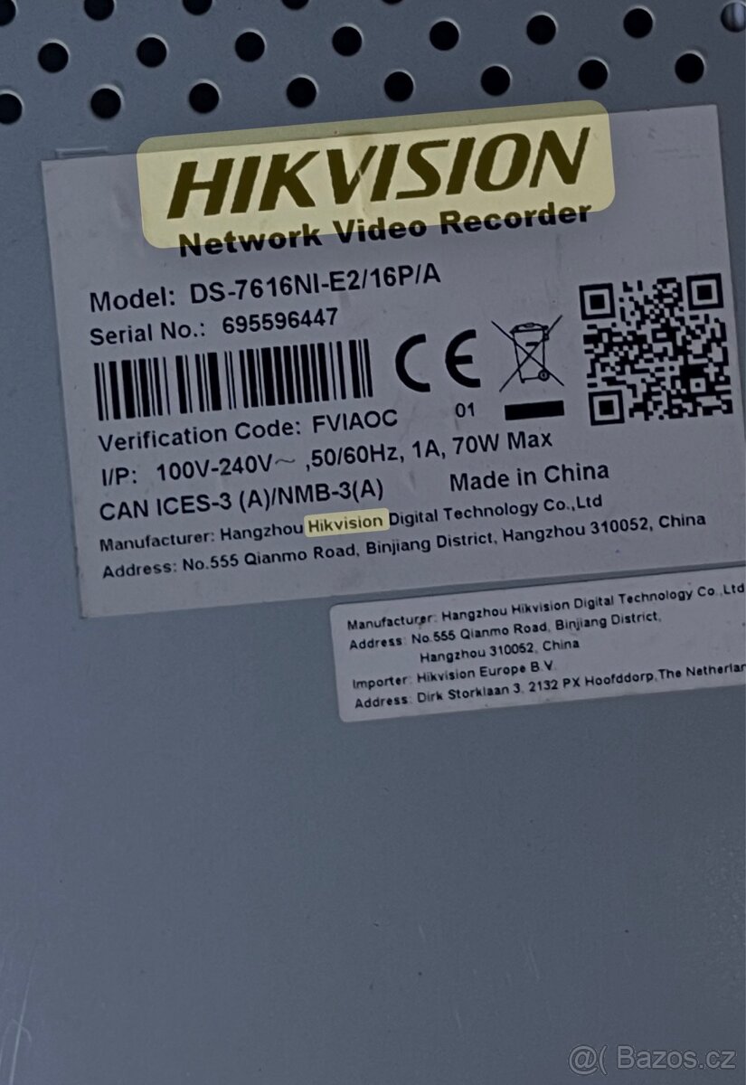 Kamerový rekordér Hikvision DS7616NI-E2/16/PA - 4