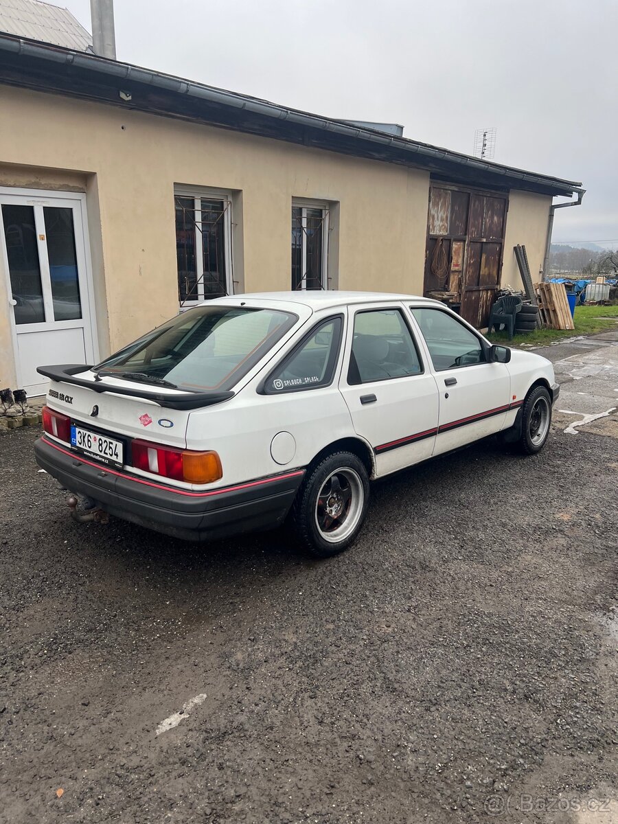Ford Sierra 1.6i CLX - 4