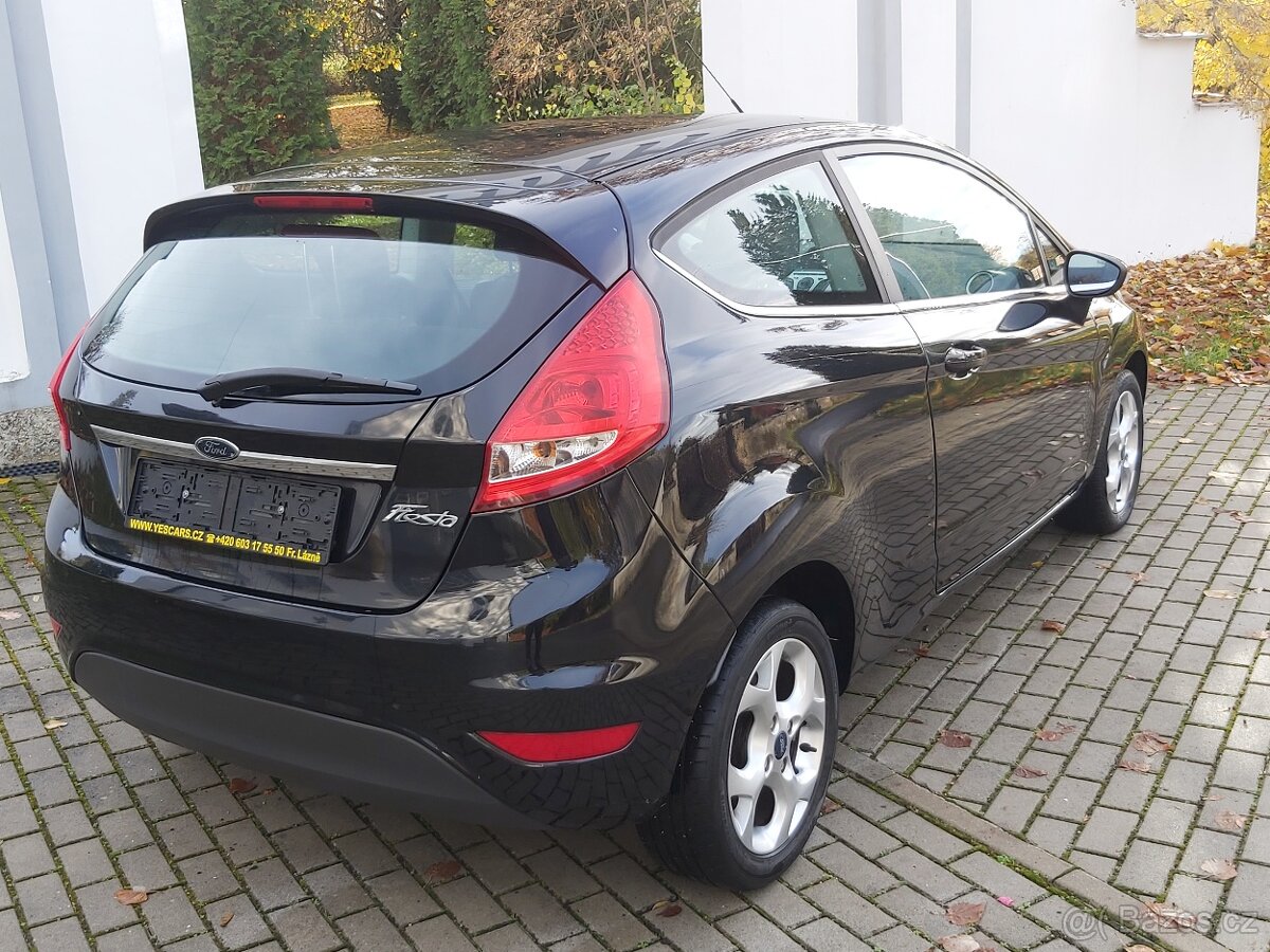 Ford Fiesta Titanium 1.4 71 kw, 128.000 km - 4