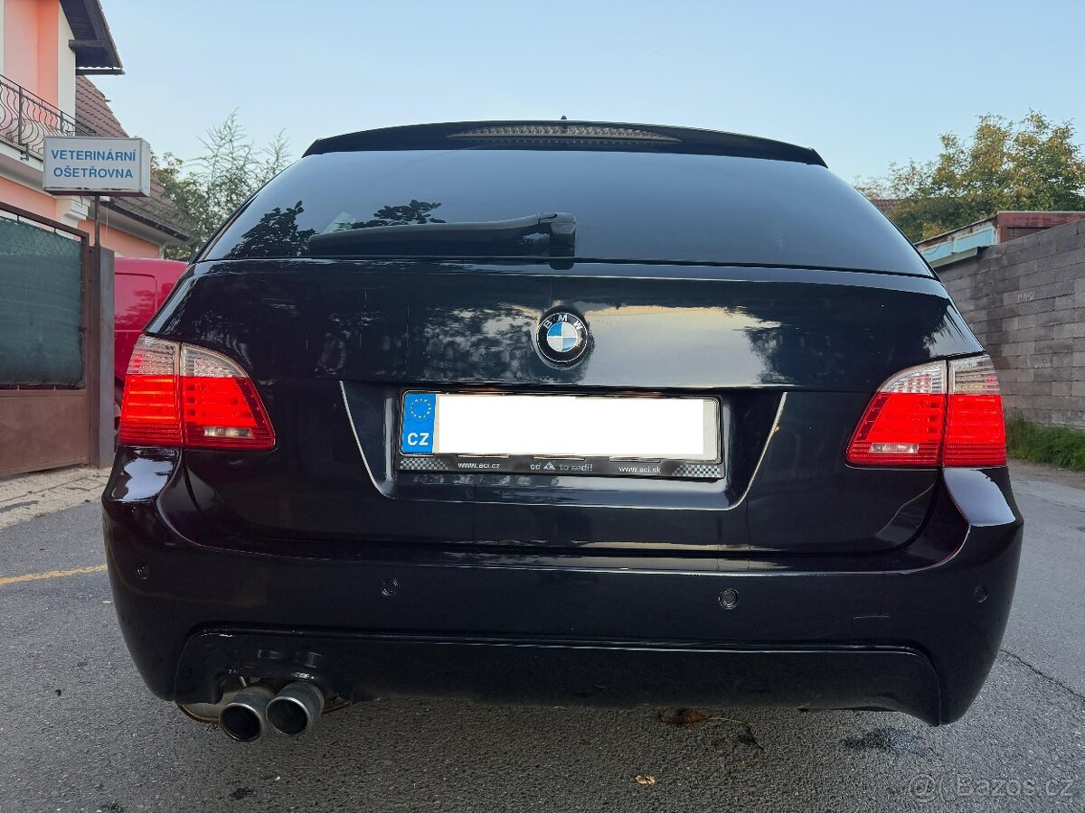 BMW 535d e61, Čr, 2. majitel, kombi, panorama atd - 4