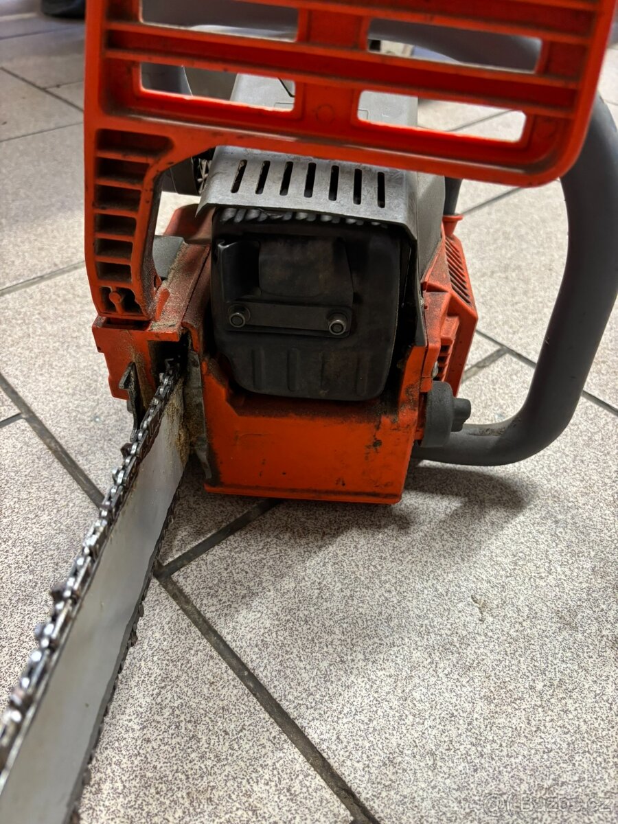 Motorová pila Oleo-Mac 951 - 4