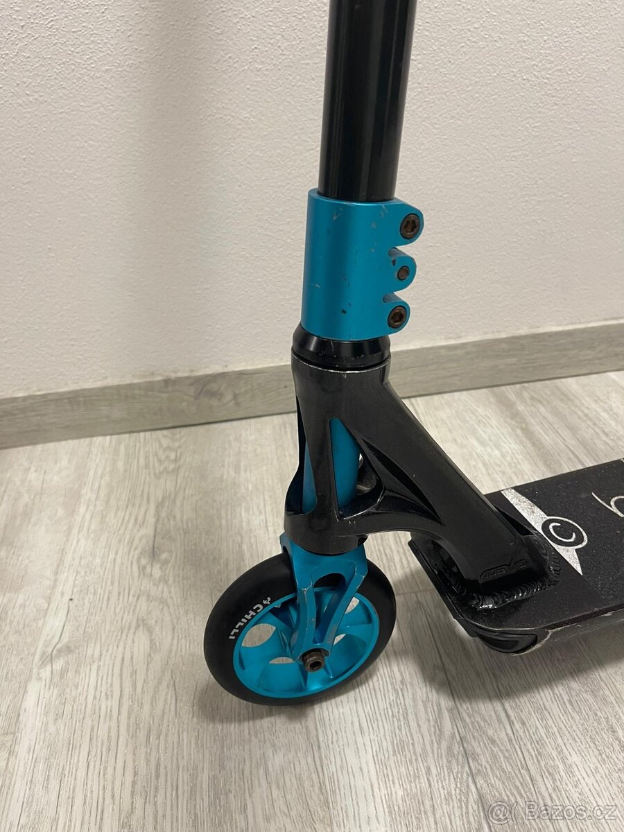 Custom freestyle koloběžka - 4