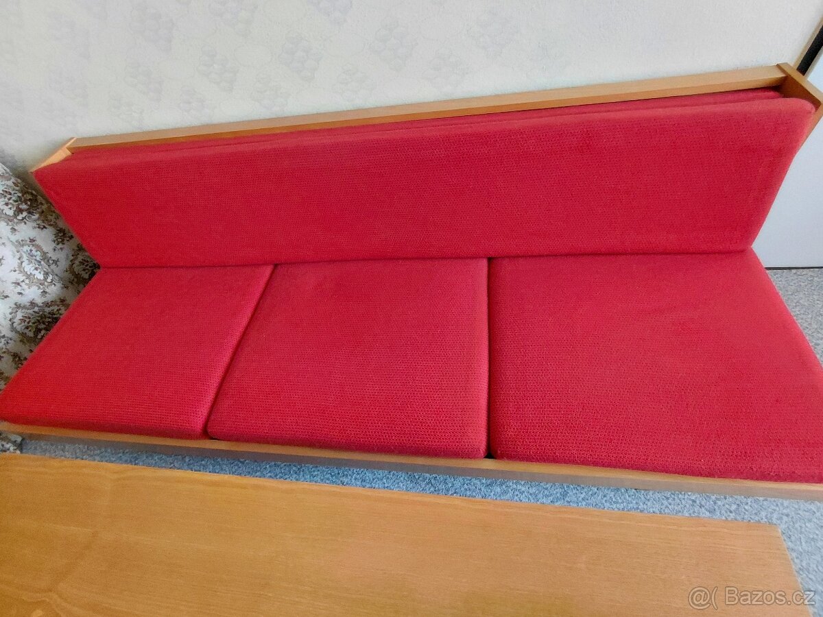 Obývací stěna se sedací soupravou - 4