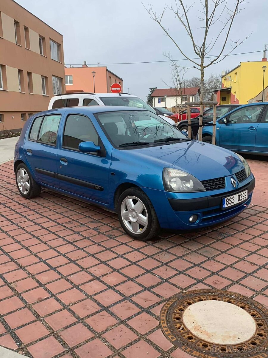 Renault Clio 1.2 r.v.2003 - 4