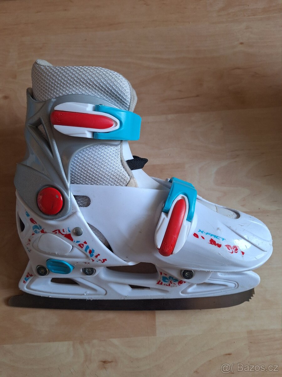 Dětské lední brusle - 4