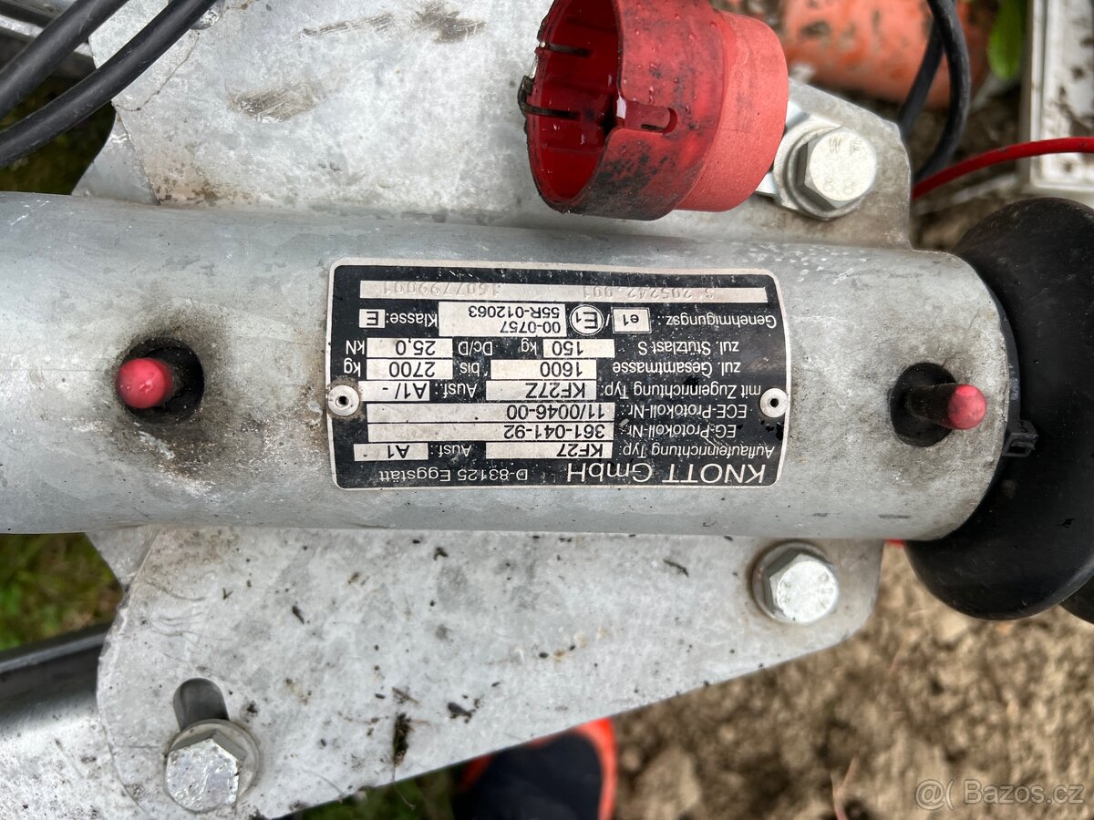 Přívěsný vozík Agados 2,7t. 1,3x3,05m +nástavba - 4