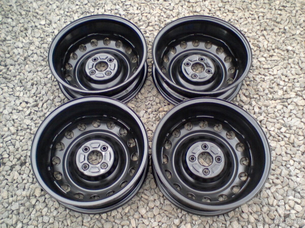 15 plechové disky Toyota IQ,Toyota Yaris III - 4